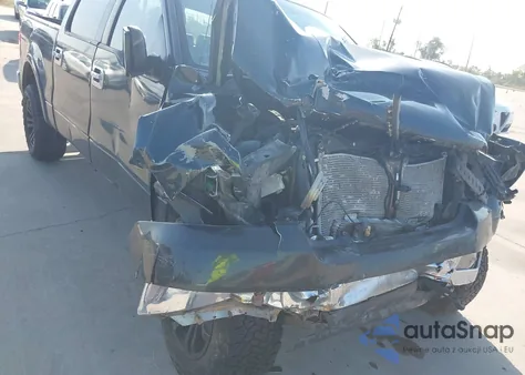 2004 Ford F-150 Lariat/Xlt z USA, uszkodzony, nr VIN 1FTPW12554KB47579